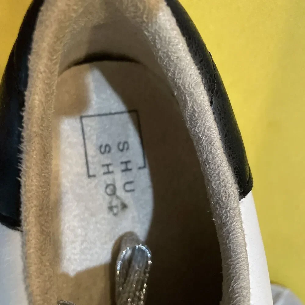 Shu Shop Ladies Reba Silver/Black Leather Sneakers Size 8